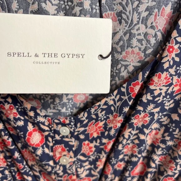 Spell and the Gypsy crop top - Picture 5 of 6